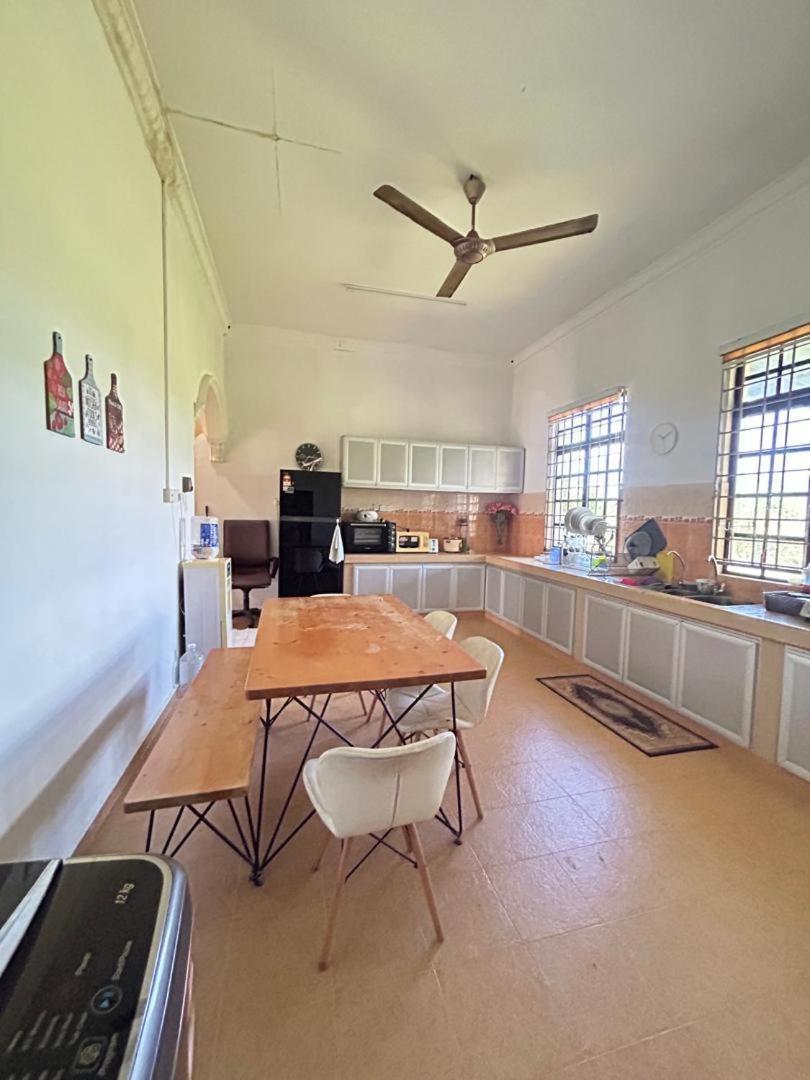 Rumah Sawah Homestay Pasir Puteh Ngoại thất bức ảnh